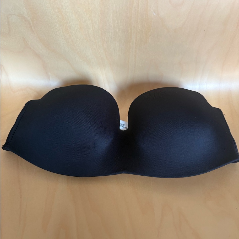 NWOT 32B strapless PINK bra